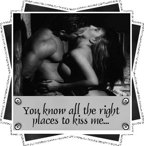 Kelly+kelly+kissing+randy+orton